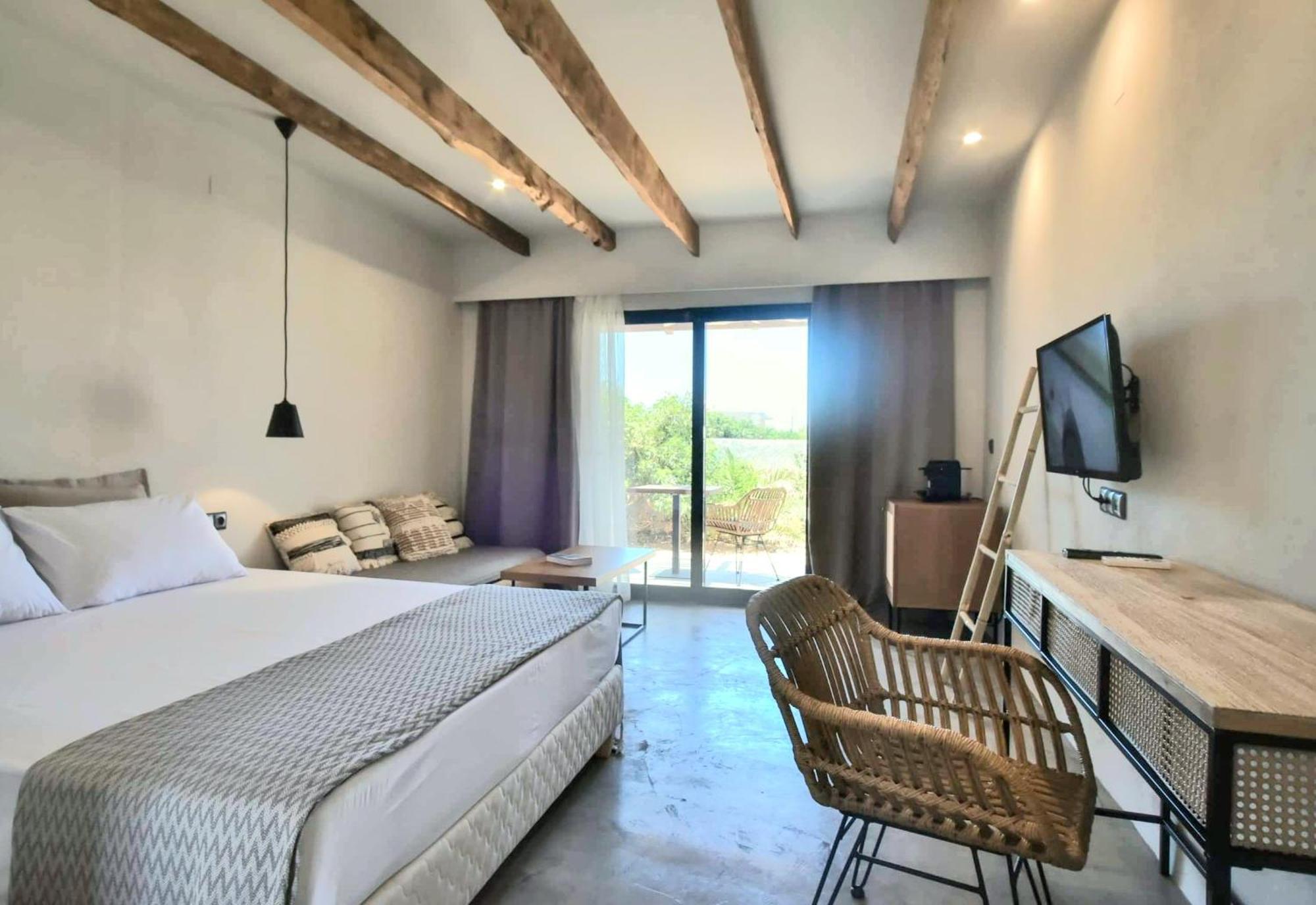 Mira Living Concept Suites Adults Only Kokkini Hani Exteriér fotografie